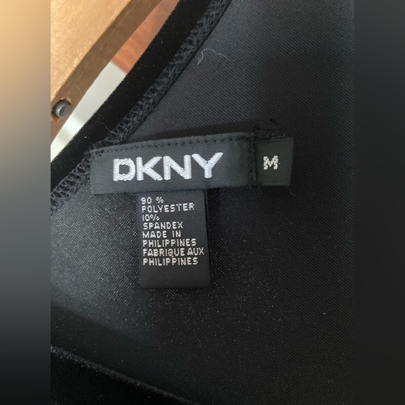 DKNY Velvet Stretch Duster Cardigan MED APPROX 41” long buttons Like new - Picture 8 of 8